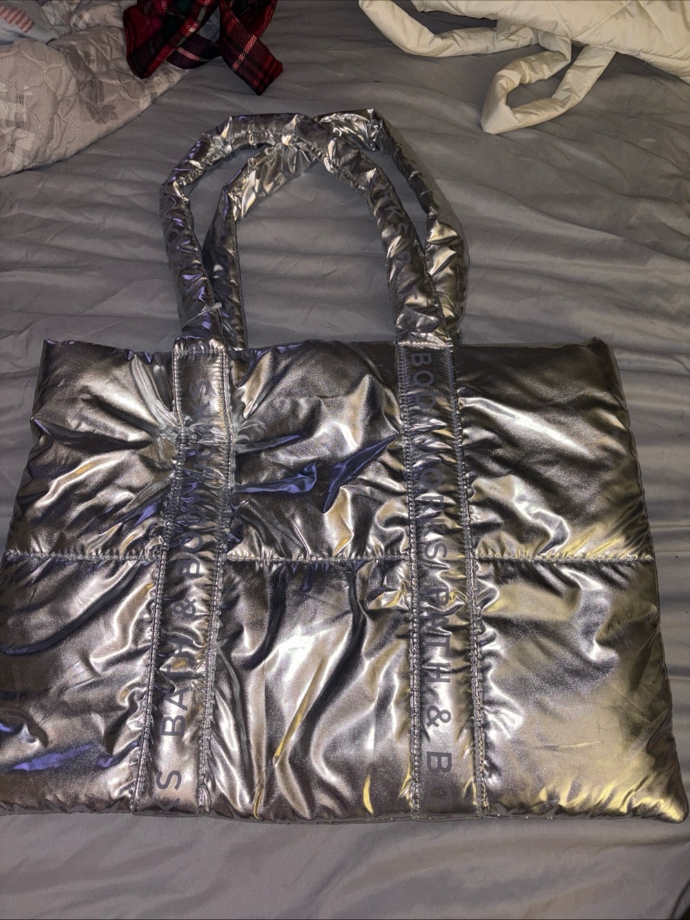 Bath and Body Works Large Quilted Silver Puffer Tote Bag Beach Travel, NWT